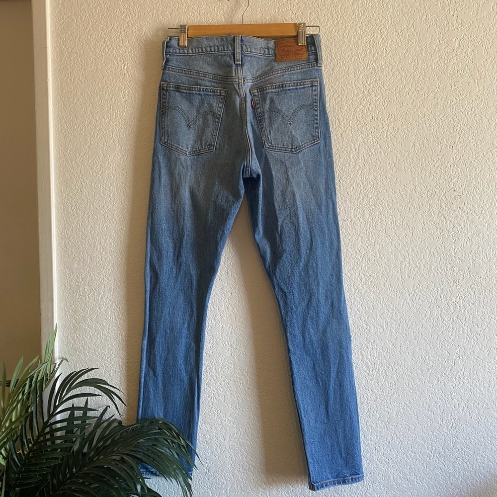 Levi’s 501 jeans in the perfect condition size W26 L30 - Picture 2 of 7